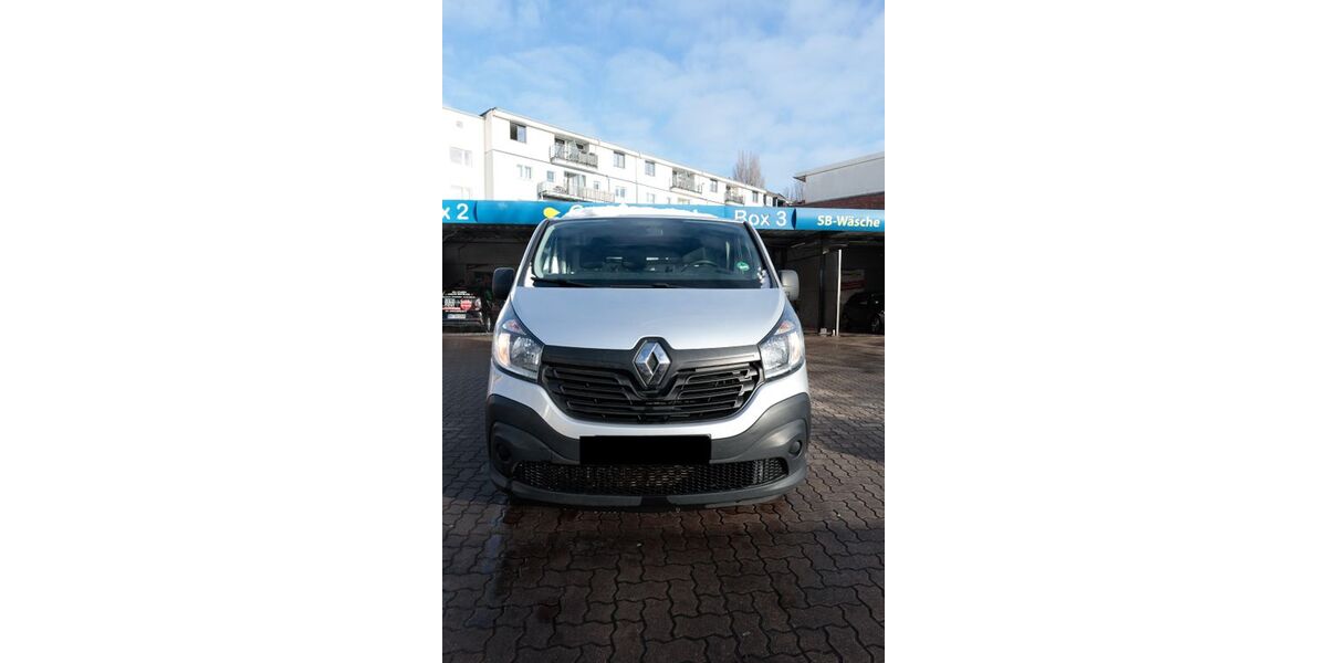 Renault Trafic 91.481 km 13.400 &euro; Hamburg 22761