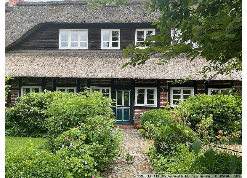 Haus zum Kaufen in Undeloh 680.000 € 310 m²