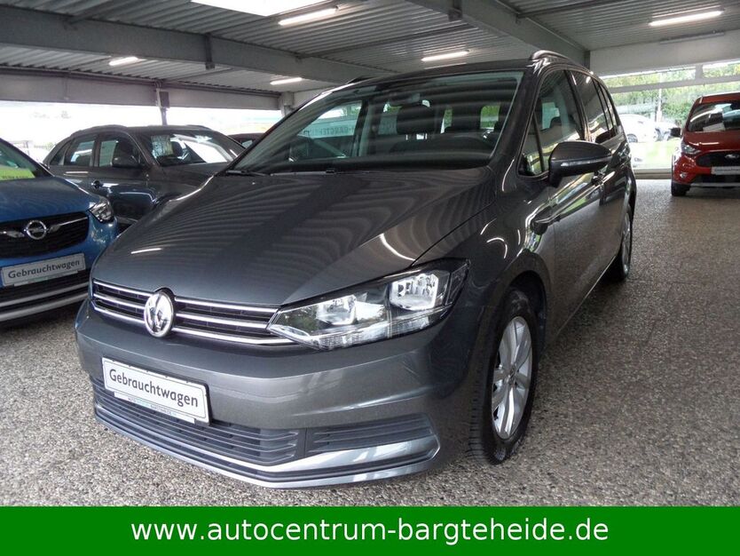 VW Touran 39.670 km 18.490 € Bargteheide bei Hamburg 22941