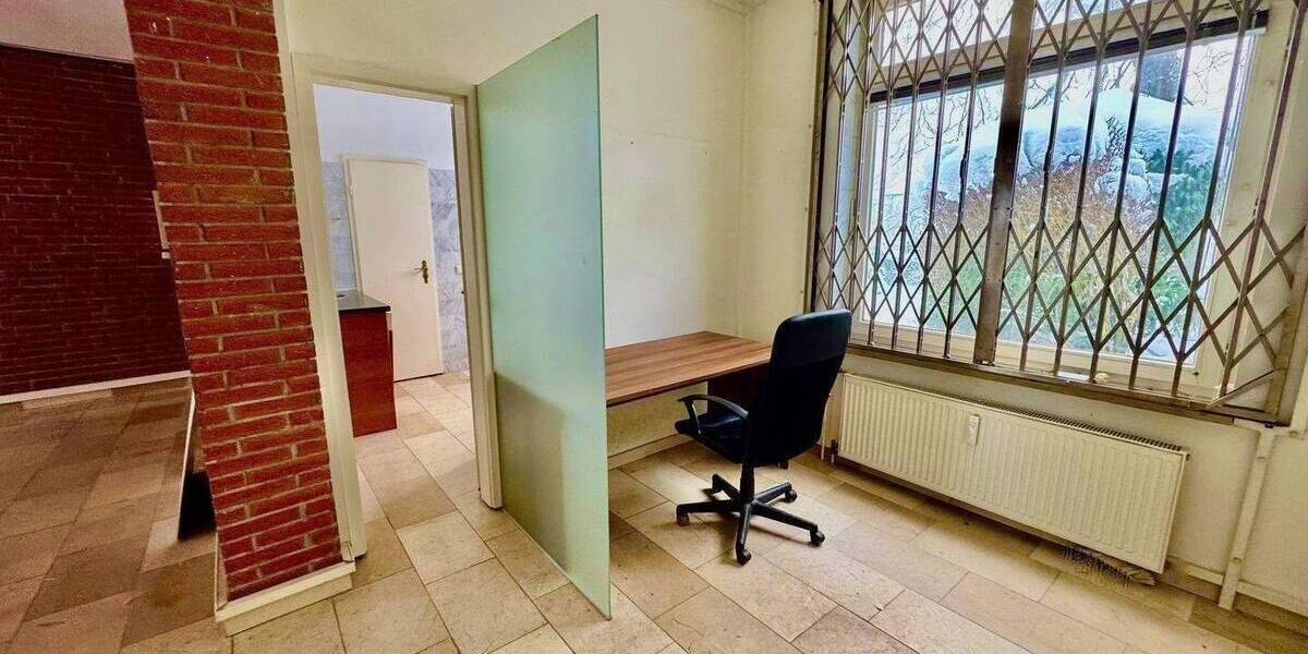 Gewerbeobjekt Hamburg Blankenese - 1 Zimmer, 105 m&sup2;, 2.500&euro; | Angebot:26833770