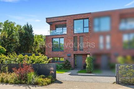 Elegant, stilvoll, außergewöhnlich-Wohnen in Volksdorfs Toplage 6 zimmer