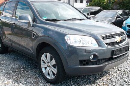 Chevrolet Captiva 129.000 km 6.890 &euro; Hamburg 22045