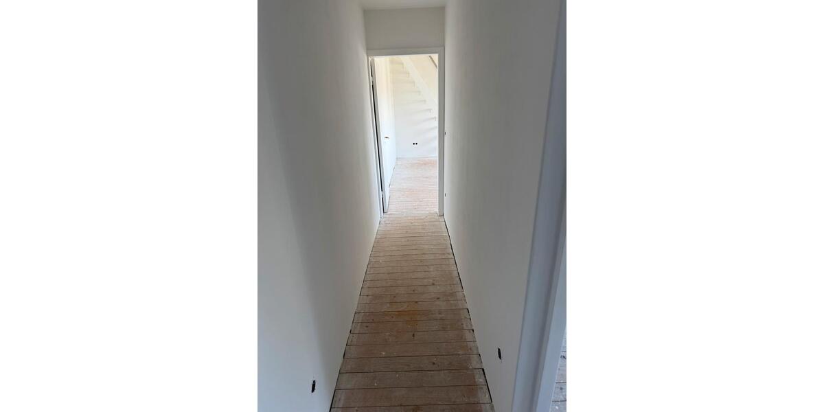 Dachgeschoßwohnung Halstenbek - 4 Zimmer, 69 m&sup2;, 1.430&euro; | Angebot:25544807