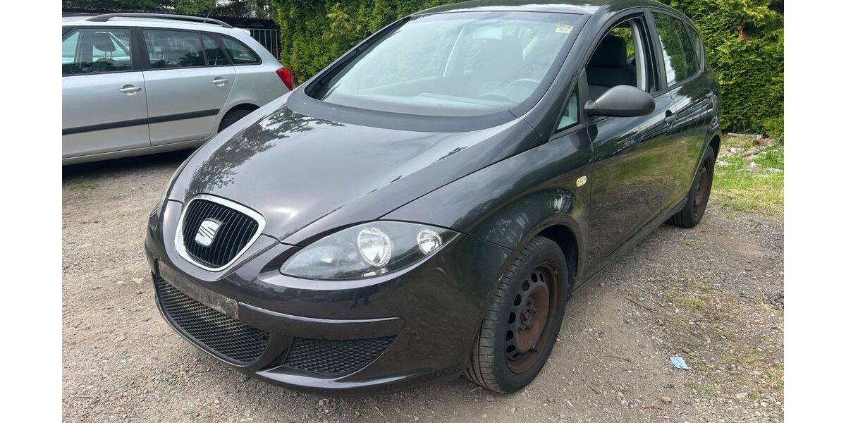 Seat Altea 137.000 km 1.990 &euro; Neu Wulmstorf 21629