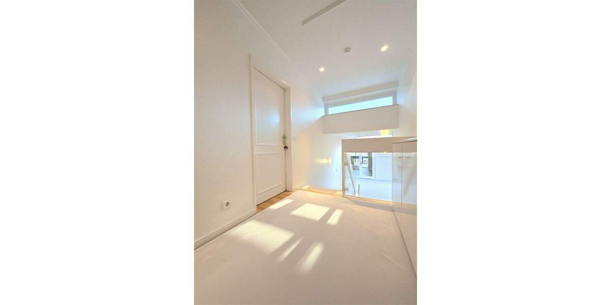 Gewerbeobjekt Norderstedt Harksheide - 9 Zimmer, 260 m&sup2;, 1.325.000&euro; | Angebot:23953195