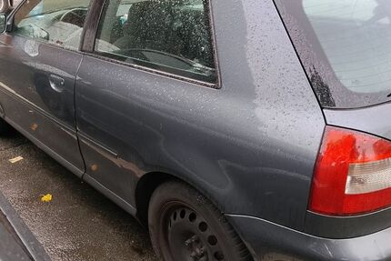 Audi A3 390.820 km 1.000 &euro; Hamburg 22179