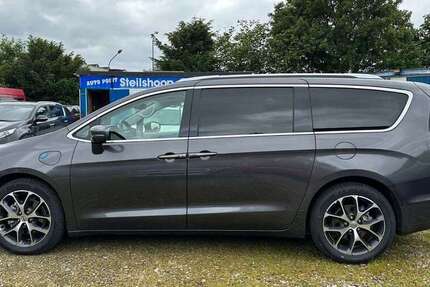 Chrysler Pacifica 82.000 km 35.999 &euro; Hamburg 22309