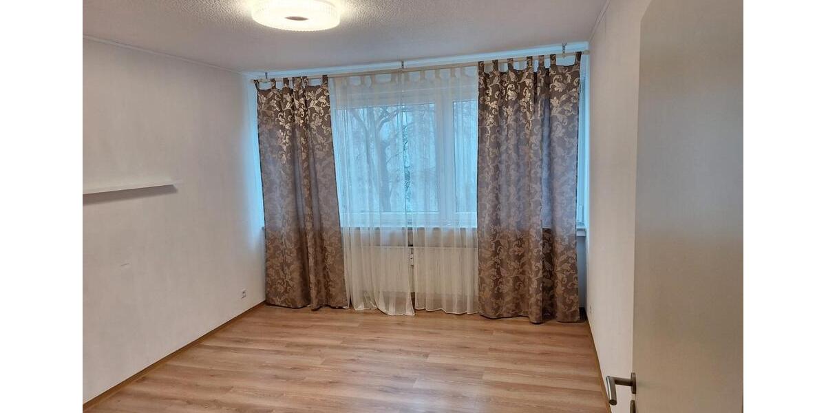 Etagenwohnung Pinneberg - 4 Zimmer, 88 m&sup2;, 235.000&euro; | Angebot:26166644