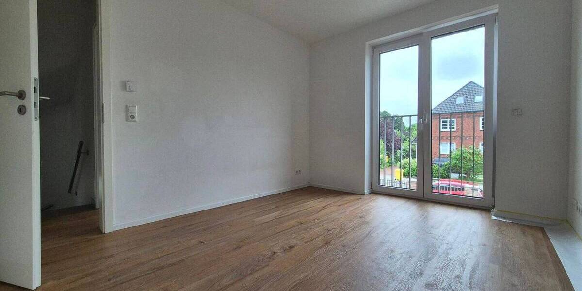 Doppelhaushälfte Norderstedt Garstedt - 4 Zimmer, 137 m&sup2;, 2.585&euro; | Angebot:26868605