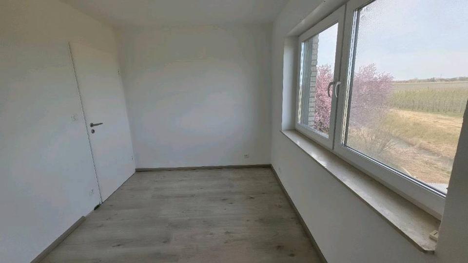 Dachgeschoßwohnung Hollern-Twielenfleth Twielenfleth - 3 Zimmer, 80 m&sup2;, 950&euro; | Angebot:26129910