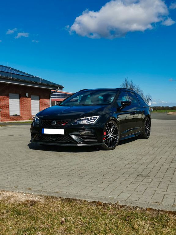 Seat Leon 133.000 km 25.000 € Dollern 21739