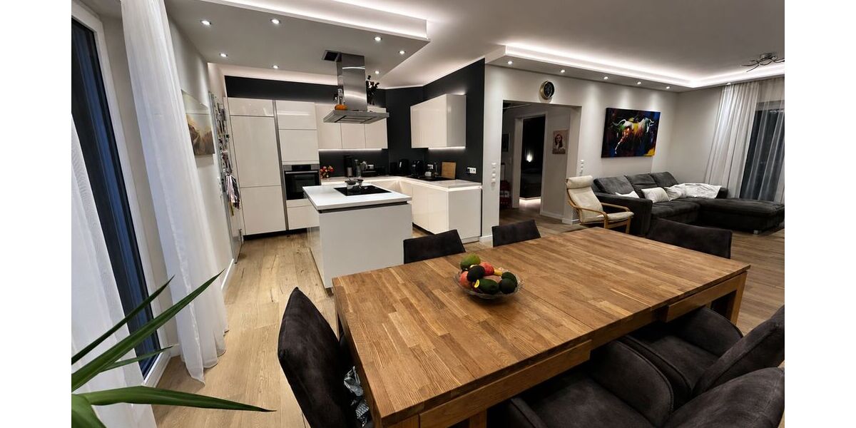 Exklusive Stadthausvilla in Hamburg-Boberg mit eigenem Wald 157 m² möblier für 10 Mon. - Mehrfamilienhaus, Wohnhaus Hamburg Lohbrügge | Angebot:26633734