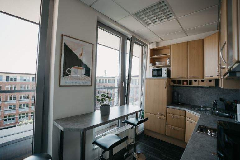 Therapieraum mit eigener Dachterrasse - zentrale Lage in Hamburg zimmer