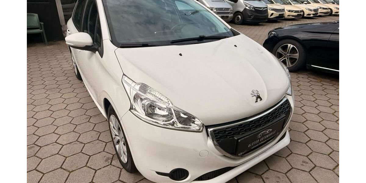 Peugeot 208 119.000 km 5.400 &euro; Hamburg 20097