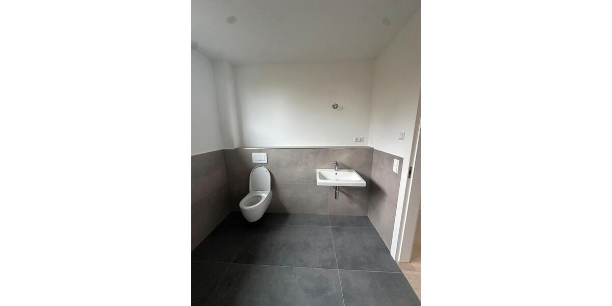 Penthouse Wohnung 86m2 Neubau teilmöbliert hochwertige Aus 2 zimmer