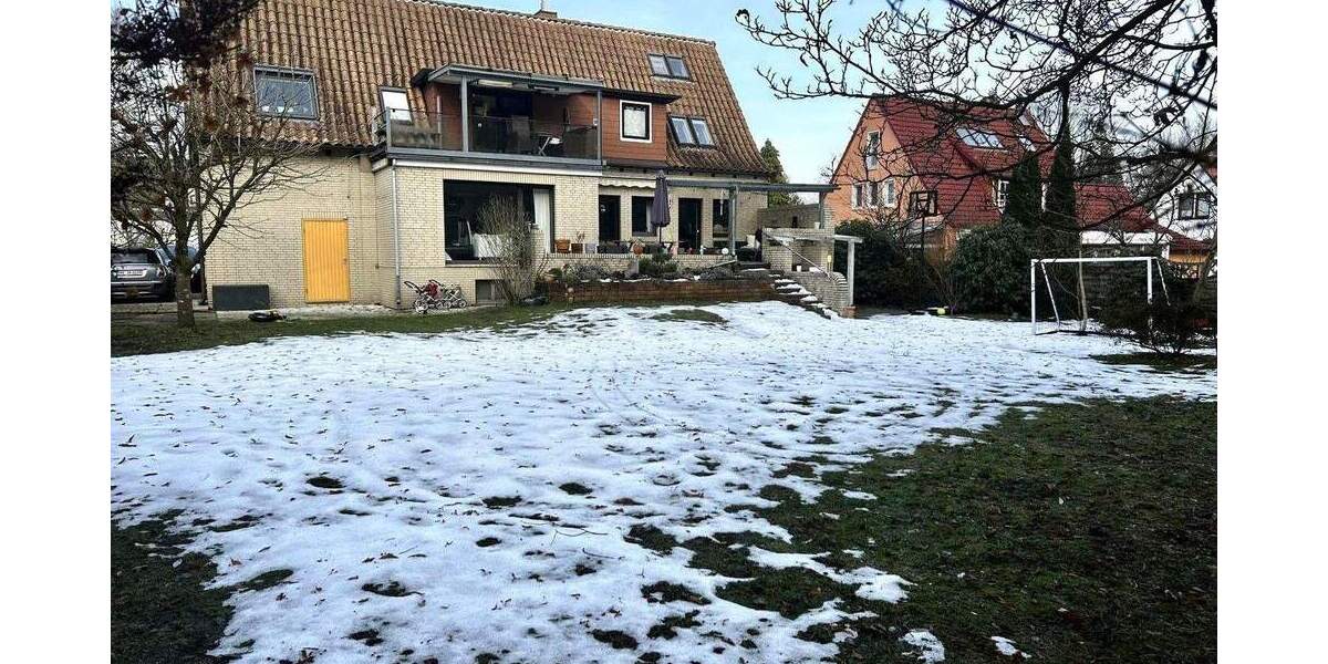 Provisionsfrei! Viel Platz für die Familie - zentrales Wohnen im Grünen! 6 zimmer