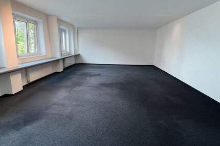 PROVISIONSFREI | BÜROS VON 300 M² - 1200 M² | 4.OG | CITY SÜD zimmer