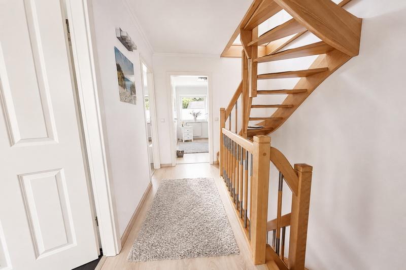 Stilvoll kernsaniertes Schmuckstück am Raakmoor ! Einziehen & Wohlfühlen ! - Reihenmittelhaus Hamburg Langenhorn | Angebot:27248058
