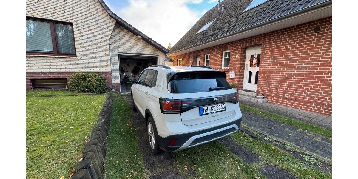 VW T-Cross 1.500 km 22.900 &euro; Hamburg 22529