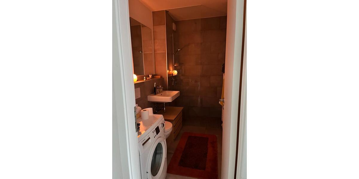 Wohnung befristet zu vermieten mind. 4 Monate 1 zimmer