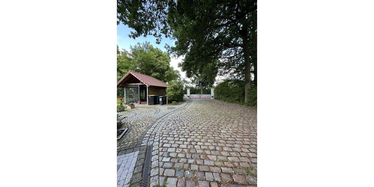 Einfamilienhaus Bargteheide - 8 Zimmer, 218 m&sup2;, 1.085.000&euro; | Angebot:26536112