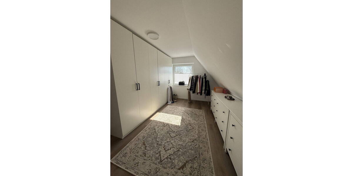 Einfamilienhaus Ahrensburg - 6 Zimmer, 137 m&sup2;, 650.000&euro; | Angebot:26080543