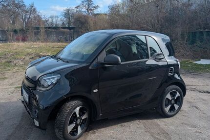 Smart ForTwo 20.527 km 12.400 &euro; Hamburg 20249