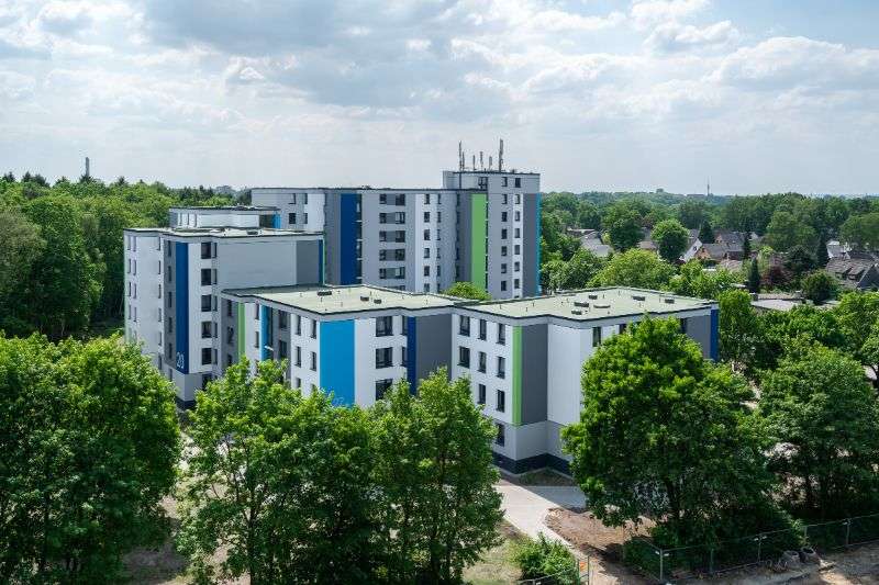 Wohnung zum Mieten in Wedel 1.028,82 € 84.33 m²