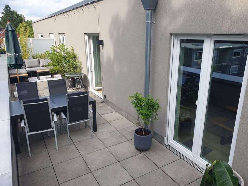 Wohnung zum Mieten in Hamburg 985 € 70.12 m²