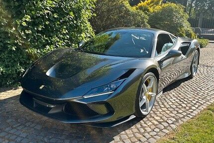 Ferrari F8 6.028 km 288.500 &euro; Hamburg 22085
