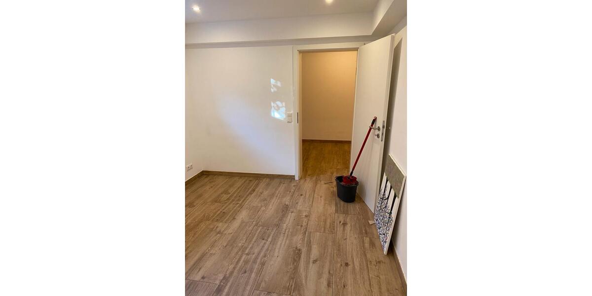 Gewerbeobjekt Halstenbek - 600&euro; | Angebot:25571988