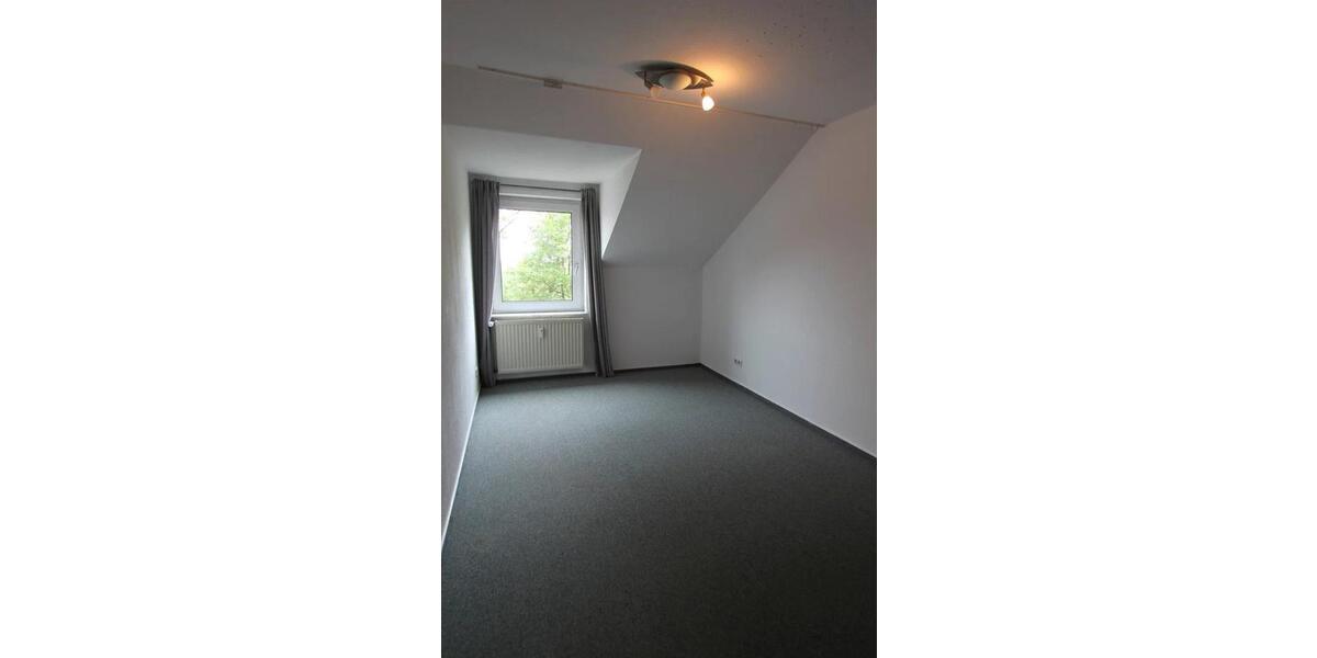 Dachgeschoßwohnung Buxtehude - 2 Zimmer, 50 m&sup2;, 650&euro; | Angebot:26490761