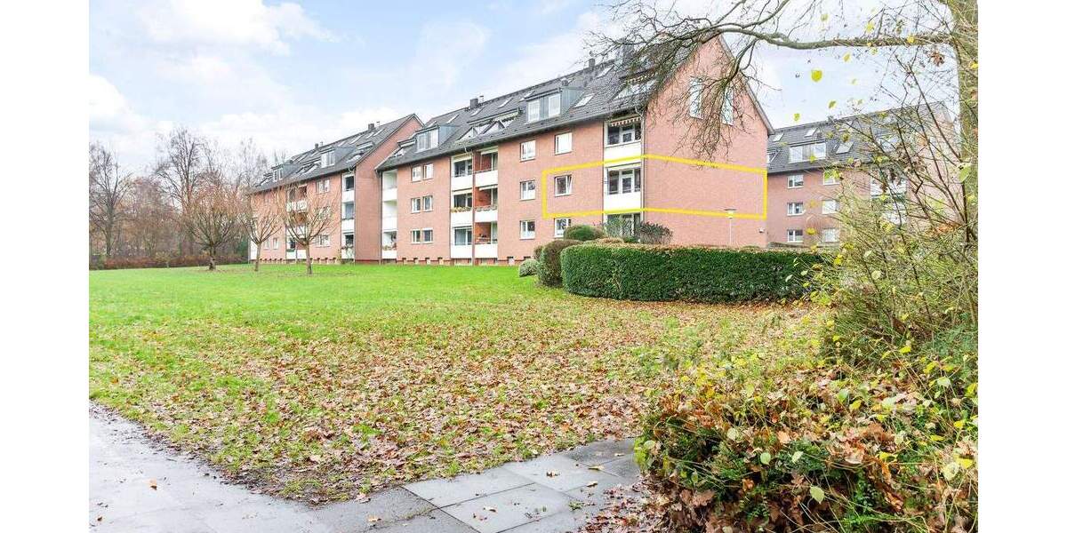 Großzügig geschnittene 4 Zimmer-Wohnung in zentraler Wohnlage von Reinbek 4 zimmer