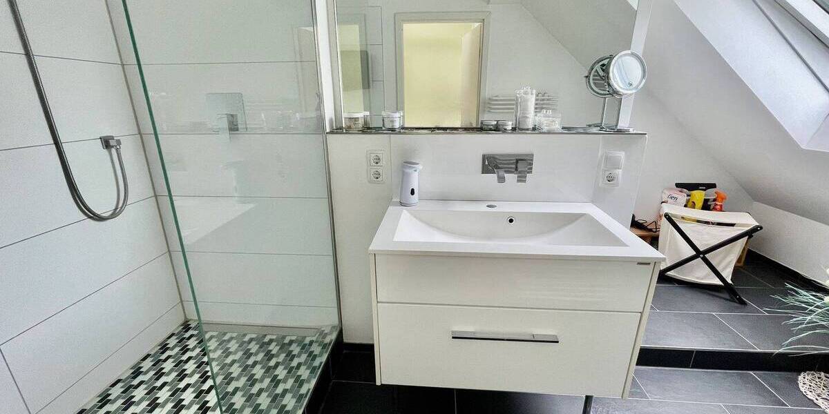 Reihenmittelhaus Hamburg Sasel - 4 Zimmer, 107 m&sup2;, 438.000&euro; | Angebot:26779584