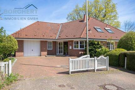 Haus Moorrege - 4 Zimmer, 212 m&sup2;, 2.000&euro; | Angebot:26796955