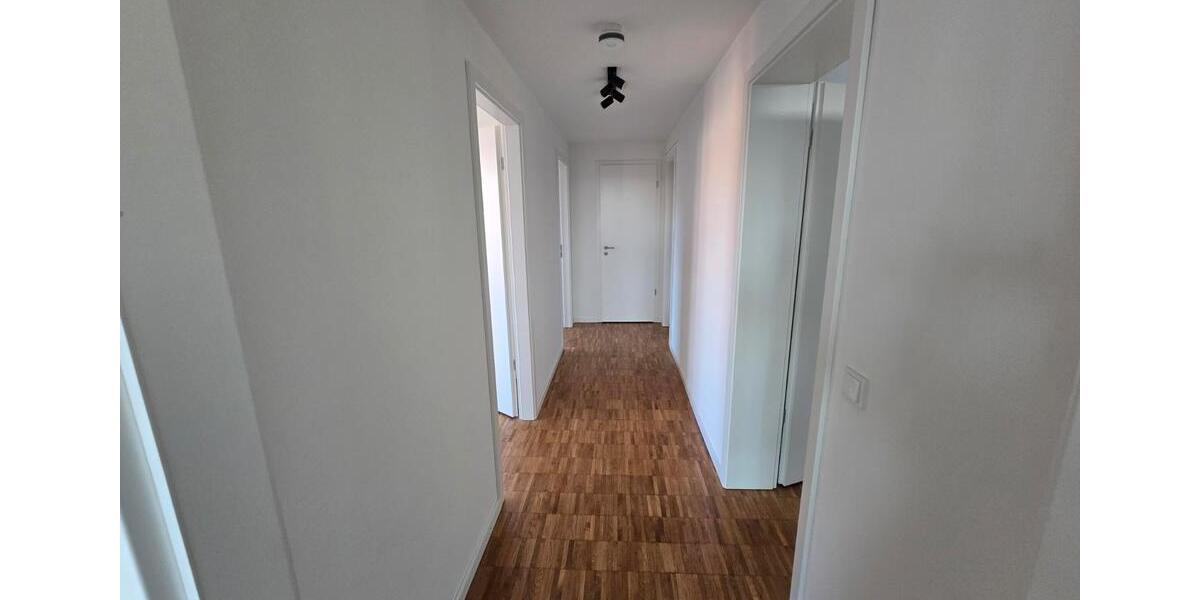 Schöne 4-Zimmer-Wohnung mit zwei Balkonen im Stadtteil Hammerbrook 4 zimmer