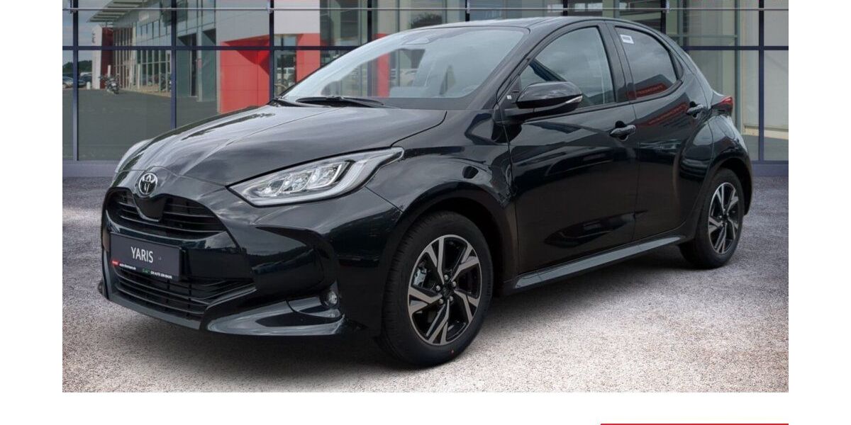 Toyota Yaris 2.800 km 23.790 &euro; Halstenbek 25469