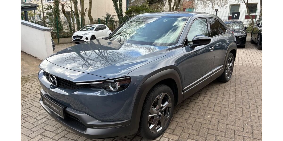 Mazda MX-30 54.380 km 12.950 &euro; Hamburg 21033