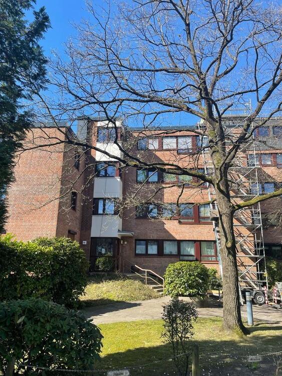 2 Zimmer Wohnung zu vermieten- Zentral in Ahrensburg zimmer