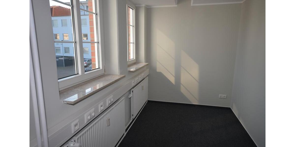 Gewerbeobjekt Pinneberg - 2.350&euro; | Angebot:26199456