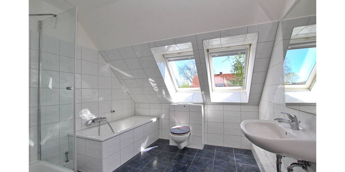 Doppelhaushälfte Hamburg Sasel - 5 Zimmer, 125 m&sup2;, 630.000&euro; | Angebot:26486678