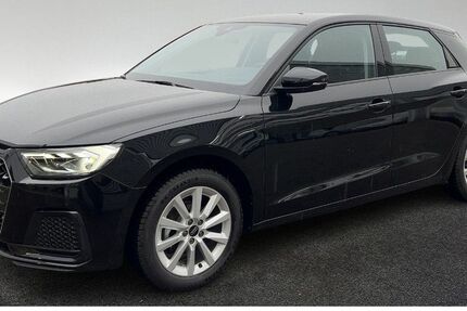 Audi A1 1.050 km 26.912 &euro; Hamburg 22529