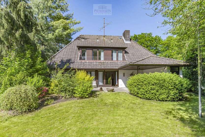 Haus zum Kaufen in Hamburg Rissen 1.325.000 € 215 m²