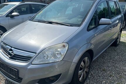 Opel Zafira 220.000 km 2.390 € Hamburg 20539