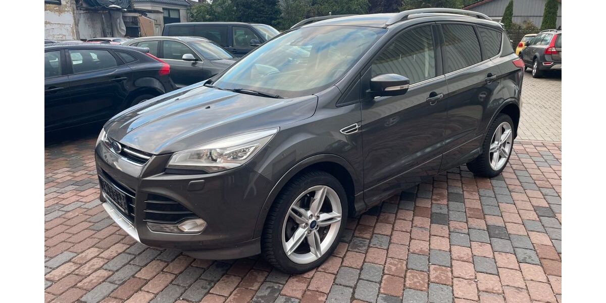 Ford Kuga 219.000 km 8.680 &euro; Barsbüttel 22885