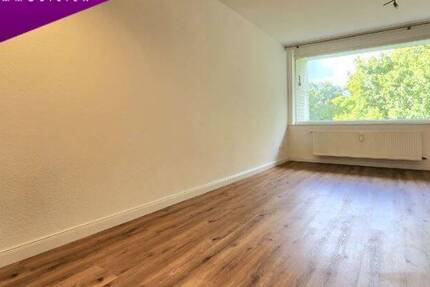 Modern ausgestattete Eigentumswohnung (5. OG) in Hamburg - Hummelsbüttel