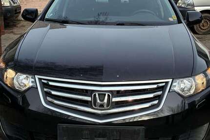 Honda Accord 178.254 km 3.900 &euro; Hamburg 20537