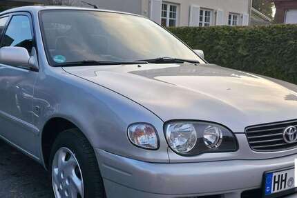 Toyota Corolla 38.850 km 4.900 &euro; Hamburg 22391
