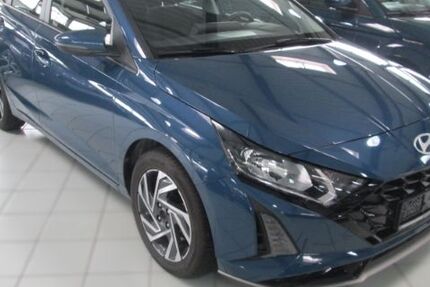Hyundai i20 13.146 km 17.800 &euro; Hamburg 22525