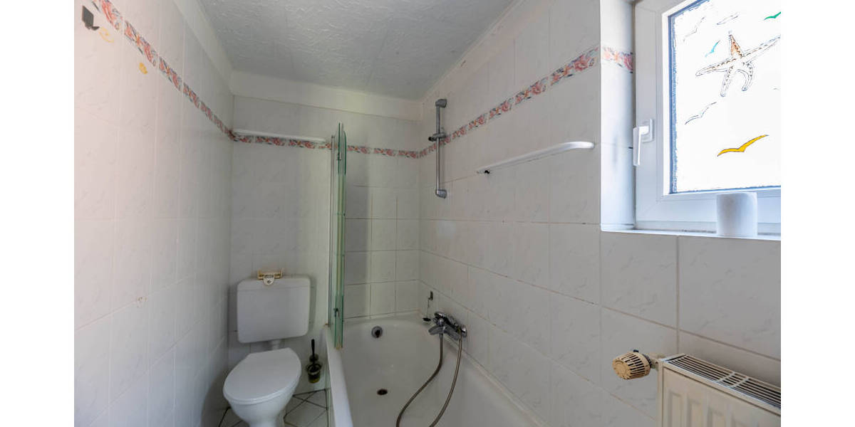 Doppelhaushälfte Tornesch - 3 Zimmer, 95 m&sup2;, 185.000&euro; | Angebot:26501648